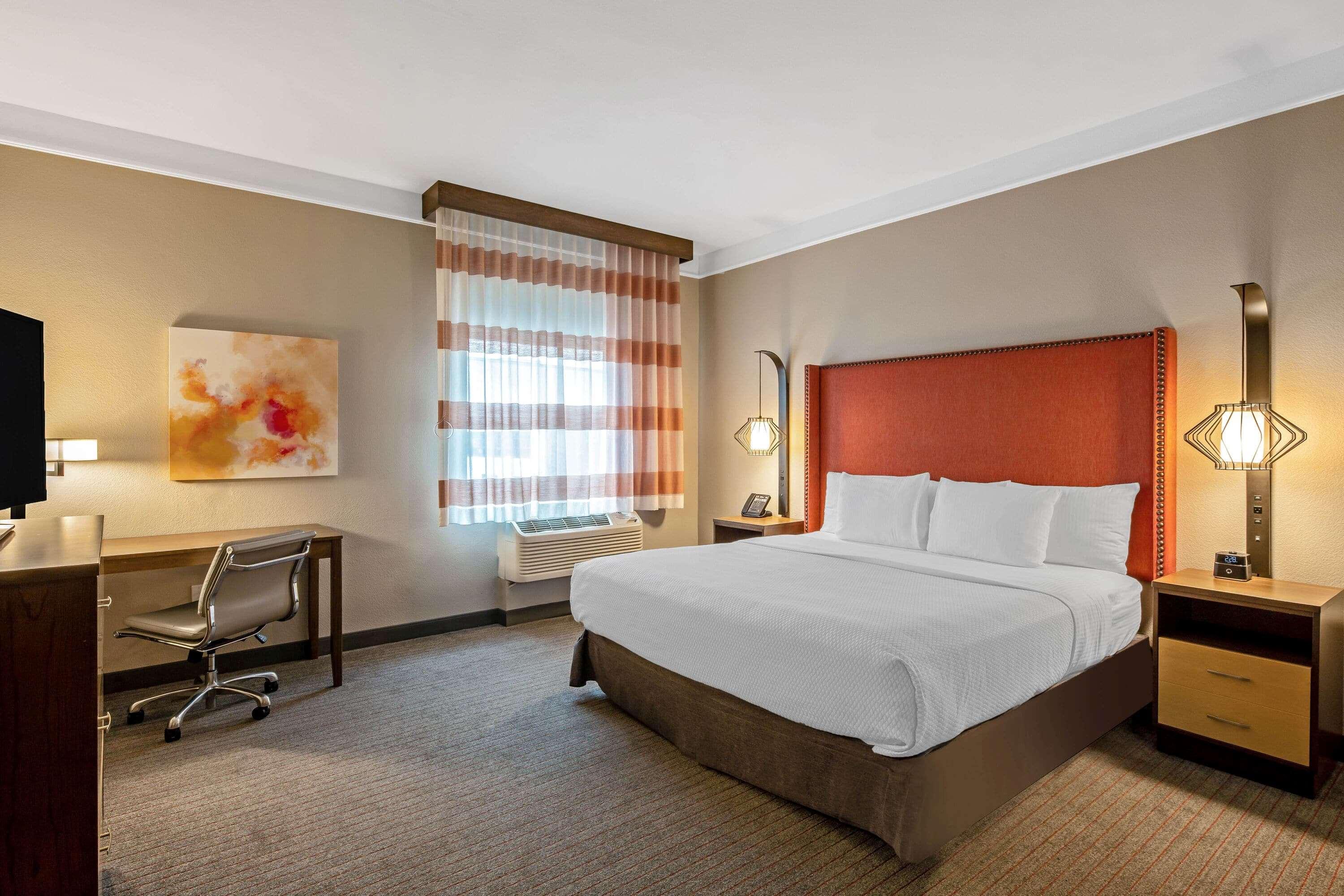 La Quinta By Wyndham San Francisco Airport North - Free Airport Shuttle Hotel South San Francisco Exterior photo