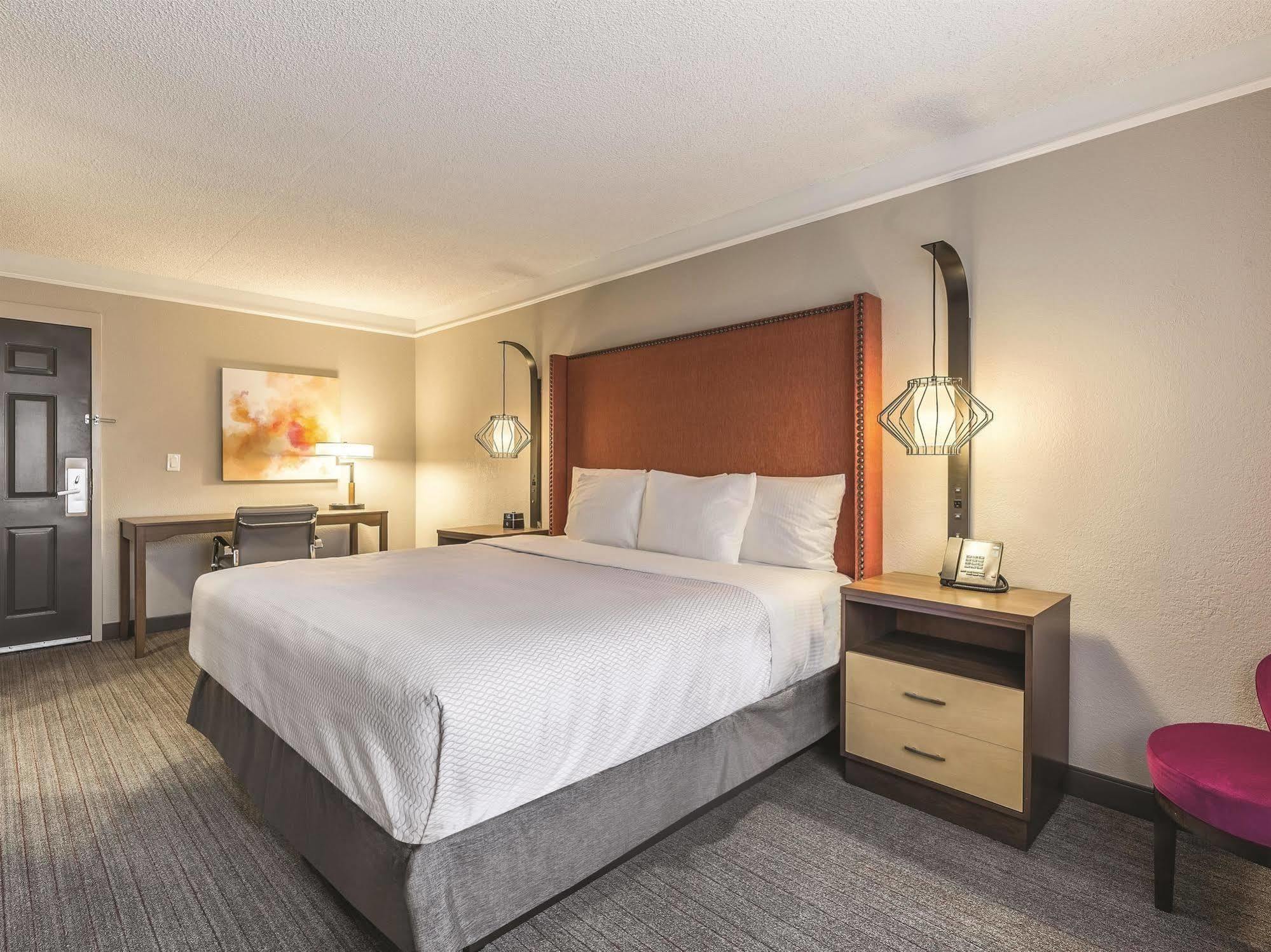 La Quinta By Wyndham San Francisco Airport North - Free Airport Shuttle Hotel South San Francisco Exterior photo