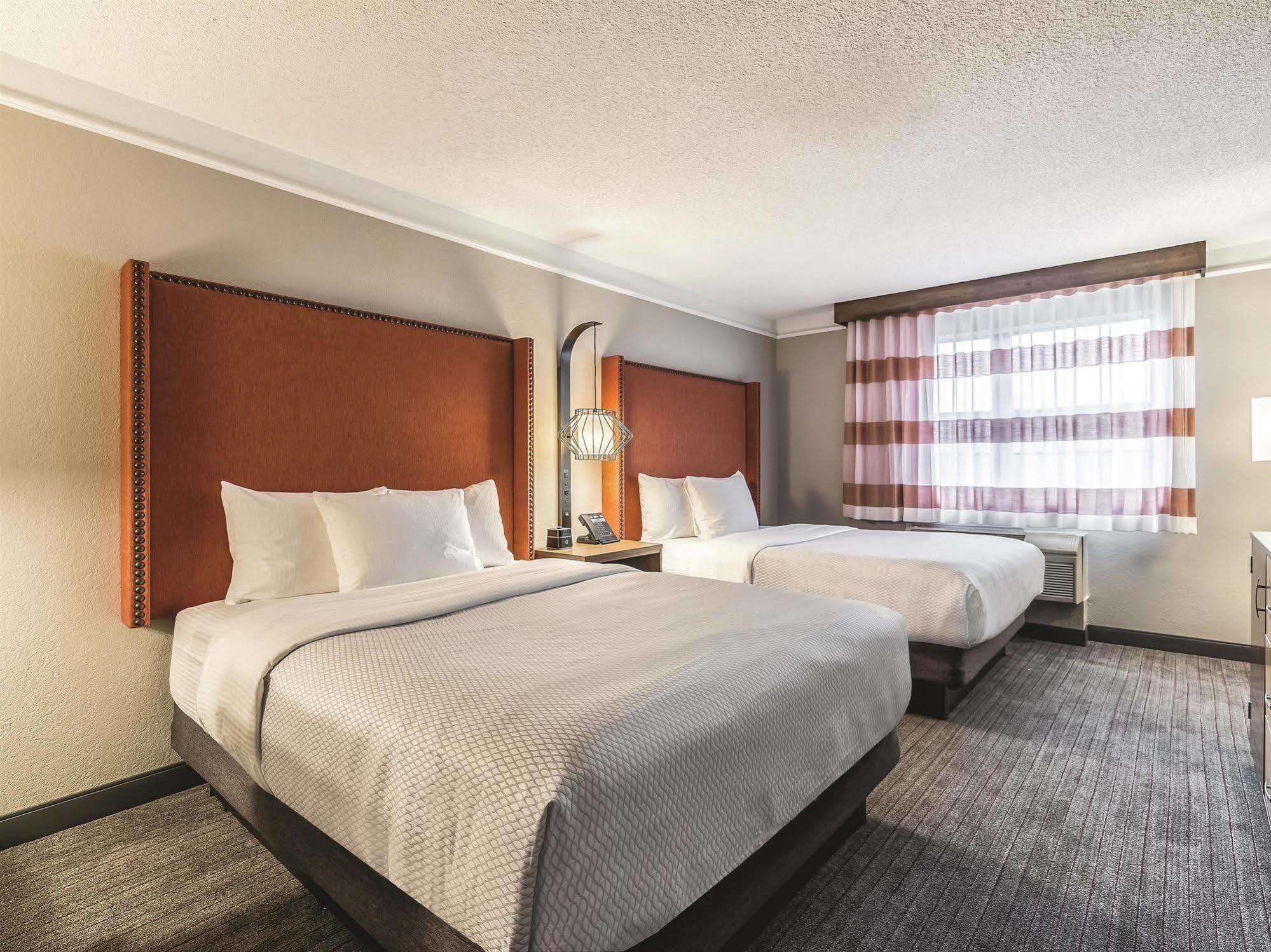 La Quinta By Wyndham San Francisco Airport North - Free Airport Shuttle Hotel South San Francisco Exterior photo